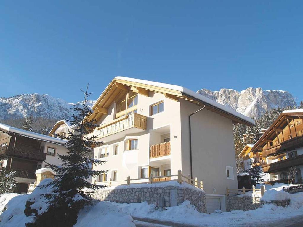 Ciasa Rudiferia Appartamenti In Alta Badia Ngoại thất bức ảnh