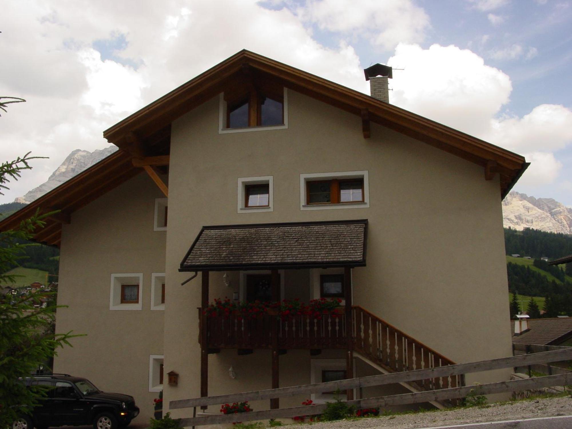 Ciasa Rudiferia Appartamenti In Alta Badia Ngoại thất bức ảnh