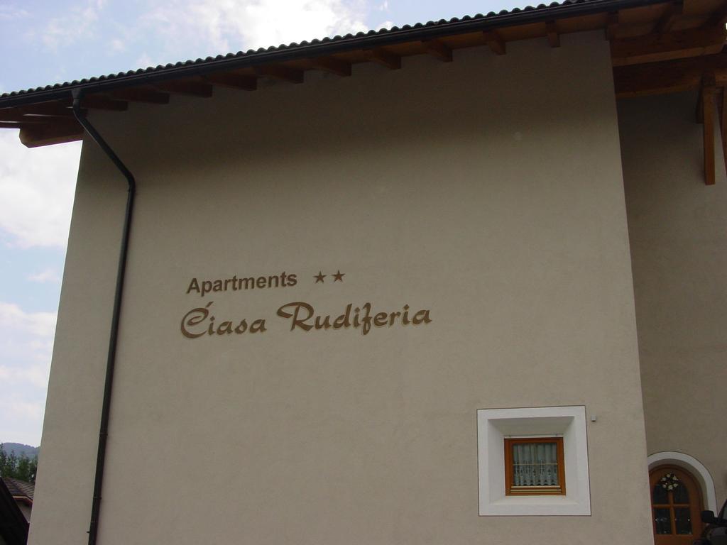 Ciasa Rudiferia Appartamenti In Alta Badia Ngoại thất bức ảnh